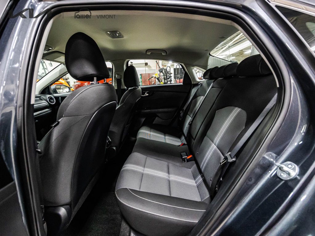 2024 Kia Forte EX in , Quebec - 8 - w1024h768px