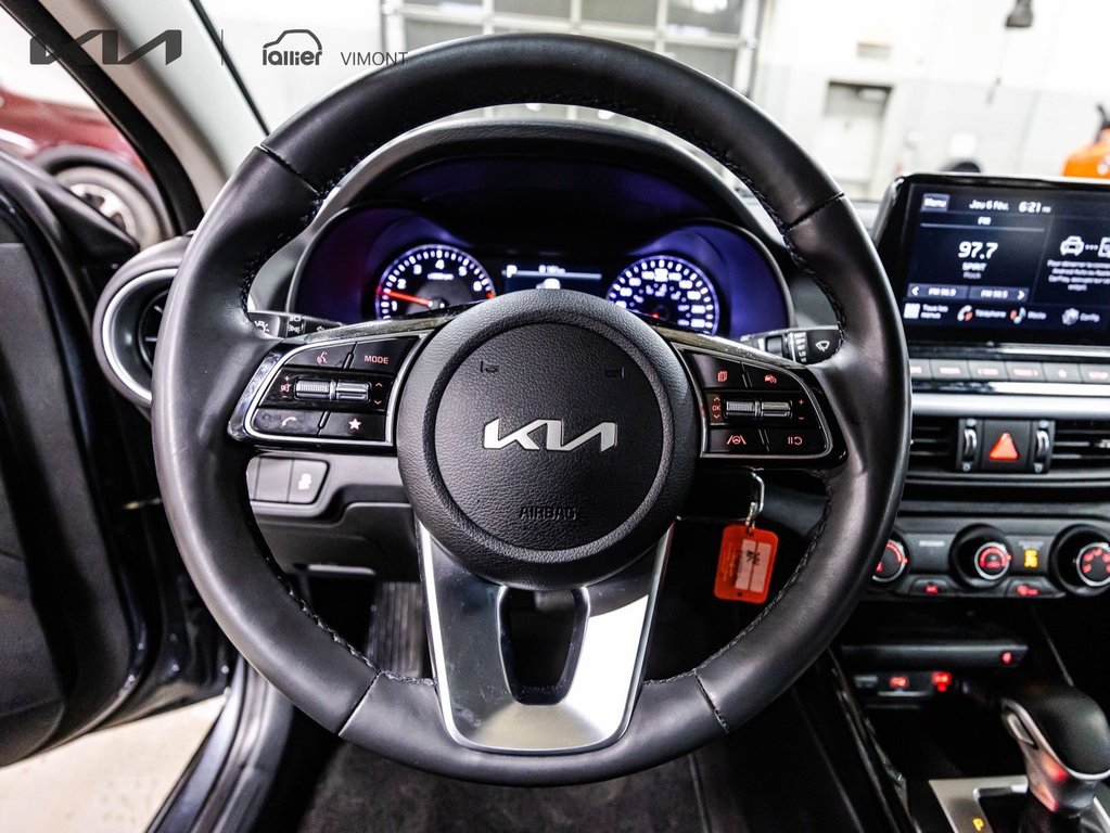 2023 Kia Forte EX in , Quebec - 21 - w1024h768px