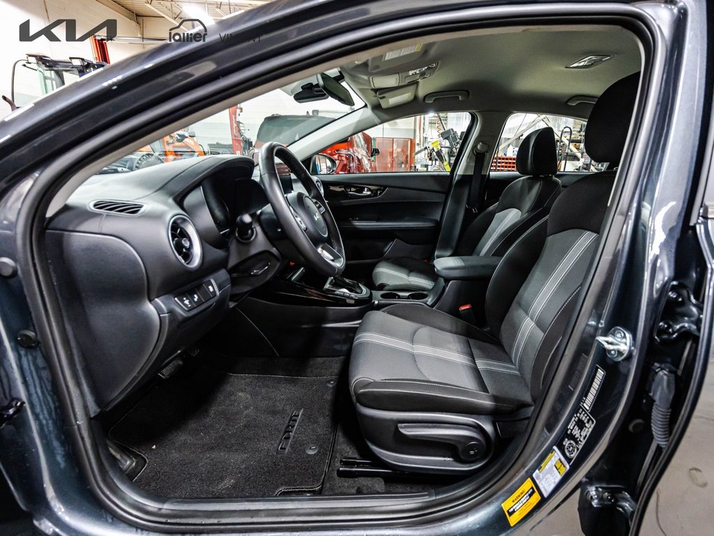 2023 Kia Forte EX in , Quebec - 7 - w1024h768px