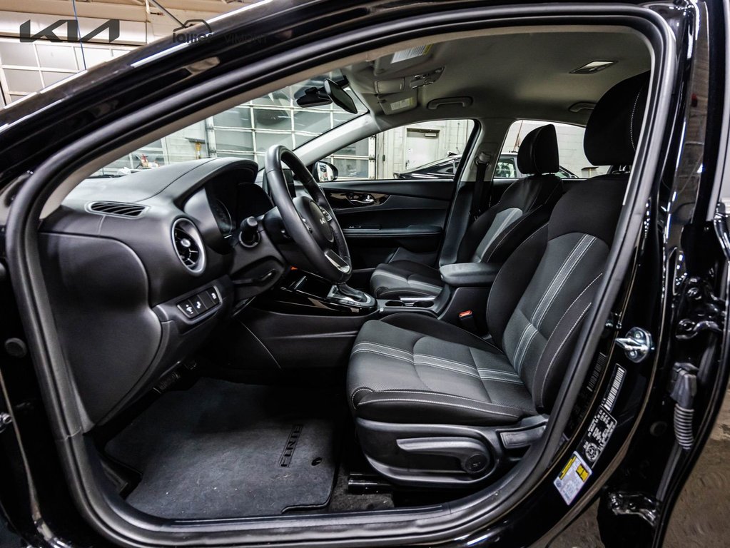 2023 Kia Forte EX in , Quebec - 7 - w1024h768px