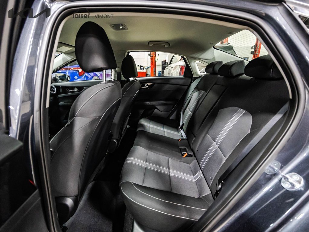 2023 Kia Forte EX in , Quebec - 8 - w1024h768px