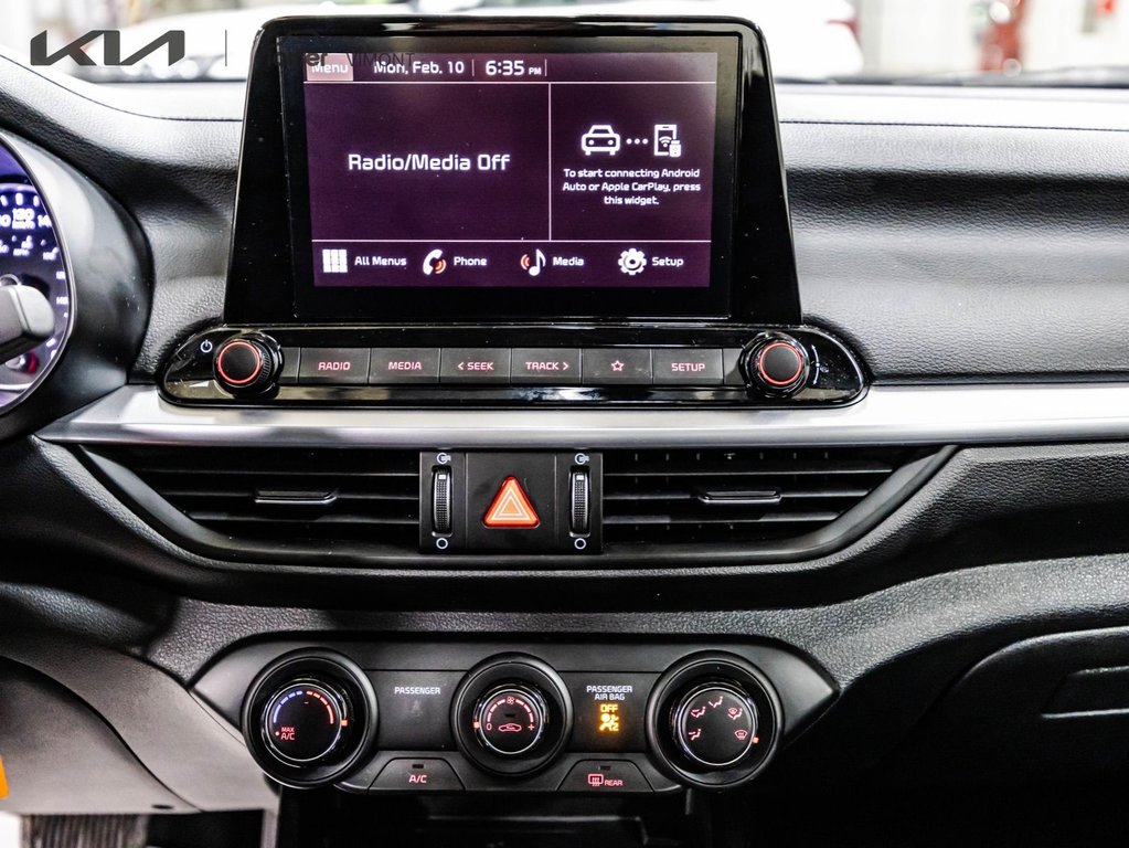 Kia Forte EX+ 2023 à , Québec - 12 - w1024h768px