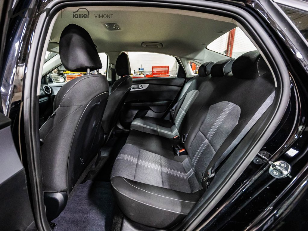 Kia Forte LX 2023 à , Québec - 8 - w1024h768px