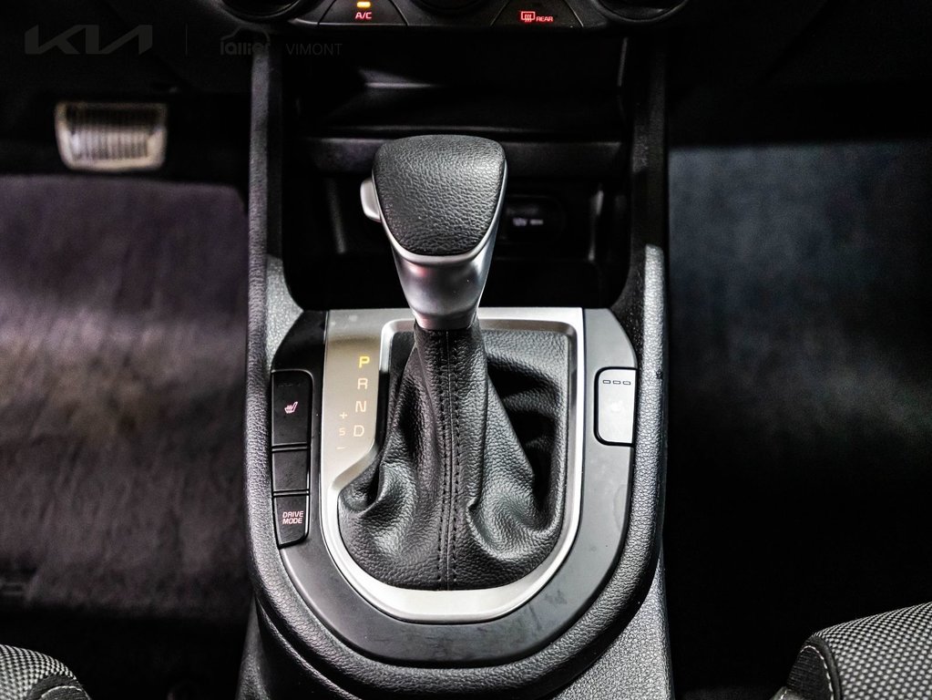 Kia Forte LX 2023 à , Québec - 22 - w1024h768px
