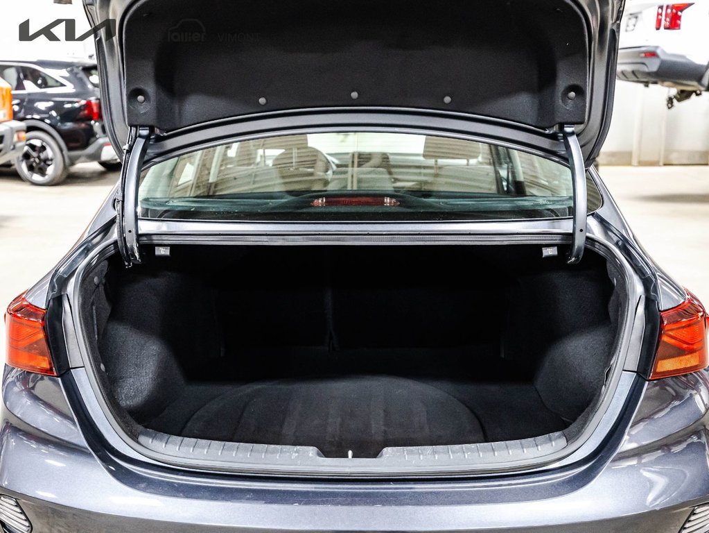 Kia Forte LX 2023 à , Québec - 22 - w1024h768px