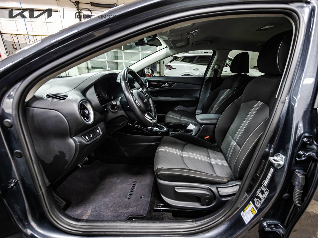 2023 Kia Forte EX in , Quebec - 9 - w1024h768px