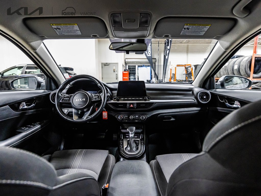 Kia Forte EX 2024 à Montréal, Québec - 12 - w1024h768px