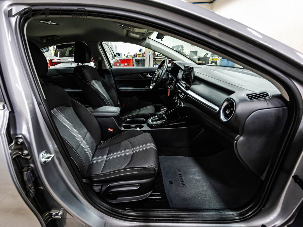 Kia Forte EX 2024 à Montréal, Québec - 11 - w1024h768px