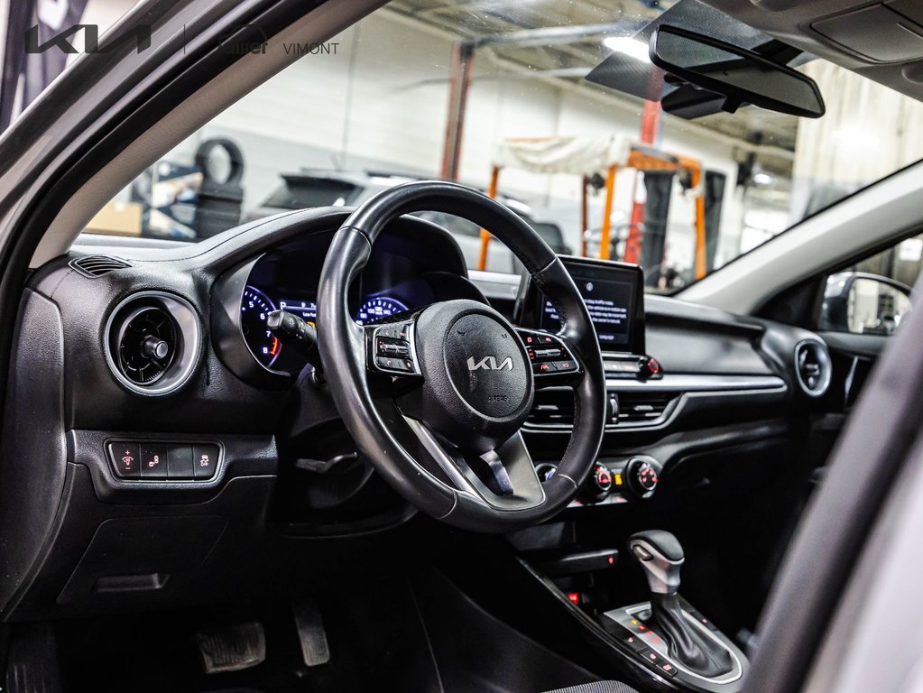 Kia Forte EX 2024 à Montréal, Québec - 20 - w1024h768px