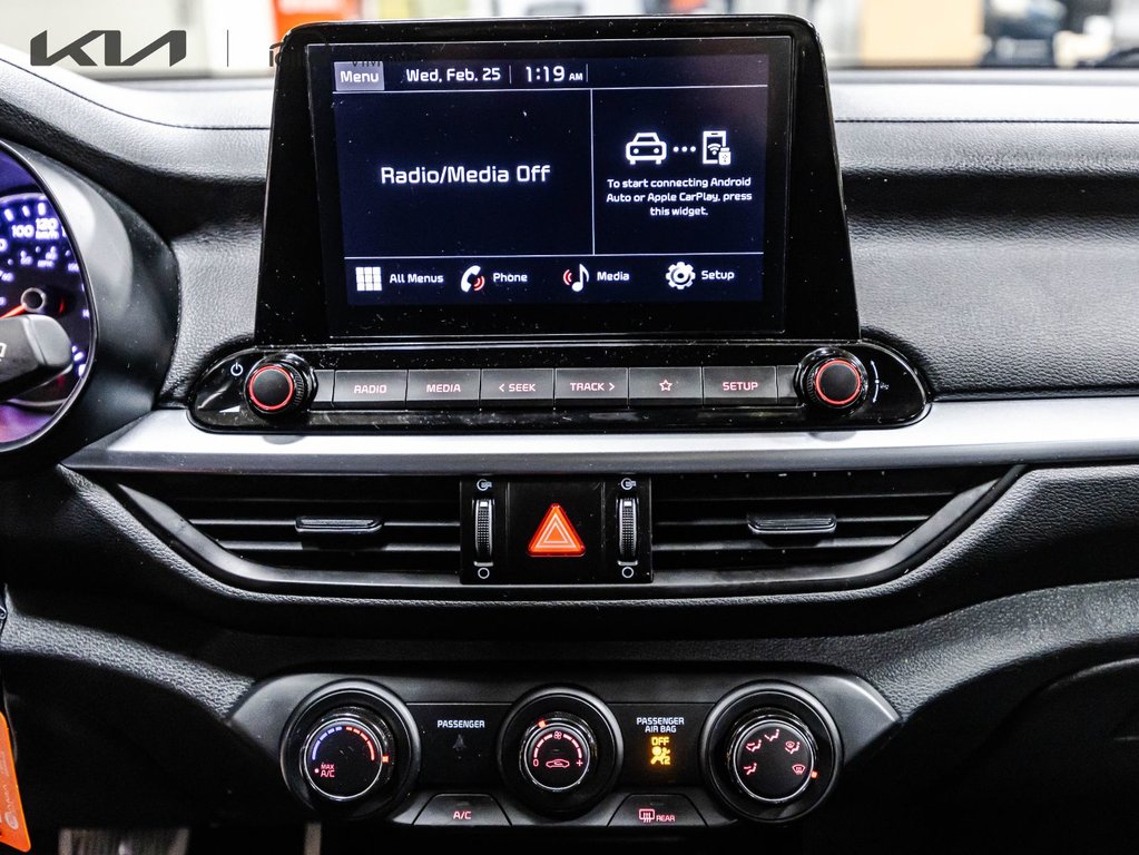 Kia Forte EX 2024 à Montréal, Québec - 13 - w1024h768px