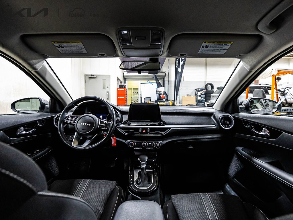 Kia Forte EX 2024 à Montréal, Québec - 12 - w1024h768px