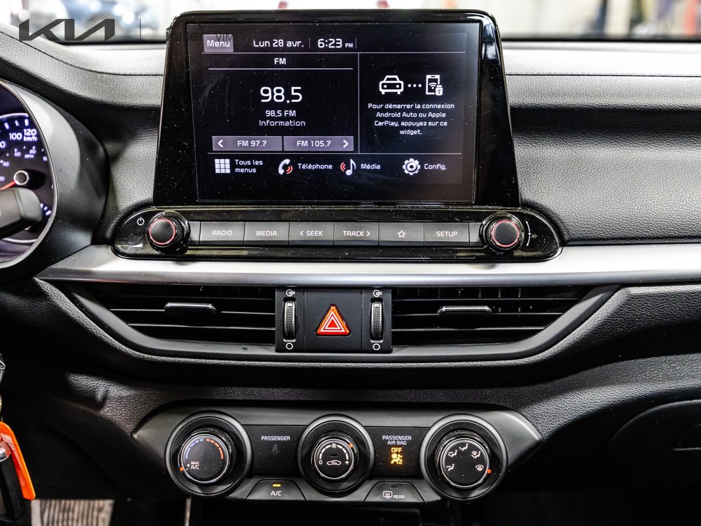 Kia Forte5 EX 2022 à , Québec - 10 - w1024h768px