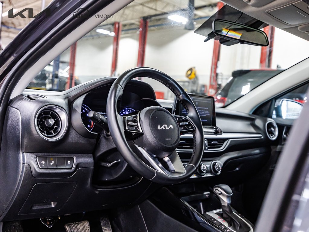 Kia Forte5 EX 2022 à , Québec - 19 - w1024h768px