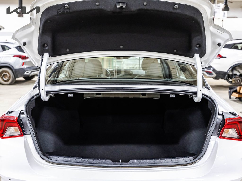 Kia K5 GT-Line 2021 à Montréal, Québec - 25 - w1024h768px