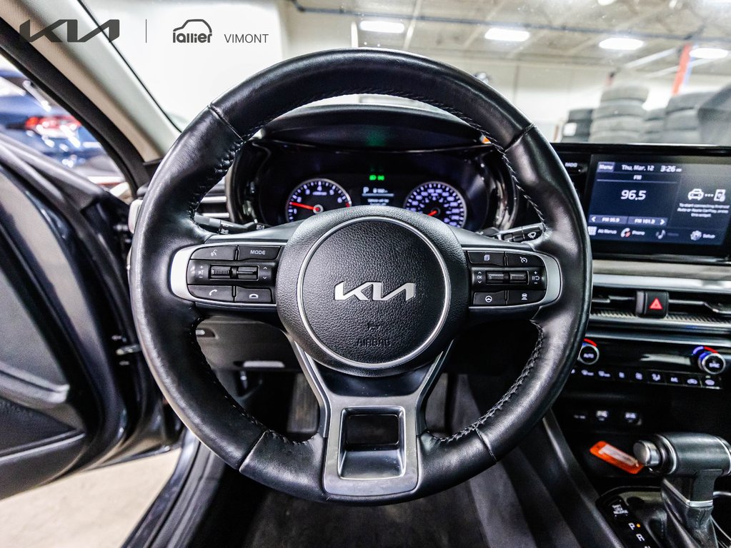 2023 Kia K5 EX in Montréal, Quebec - 22 - w1024h768px