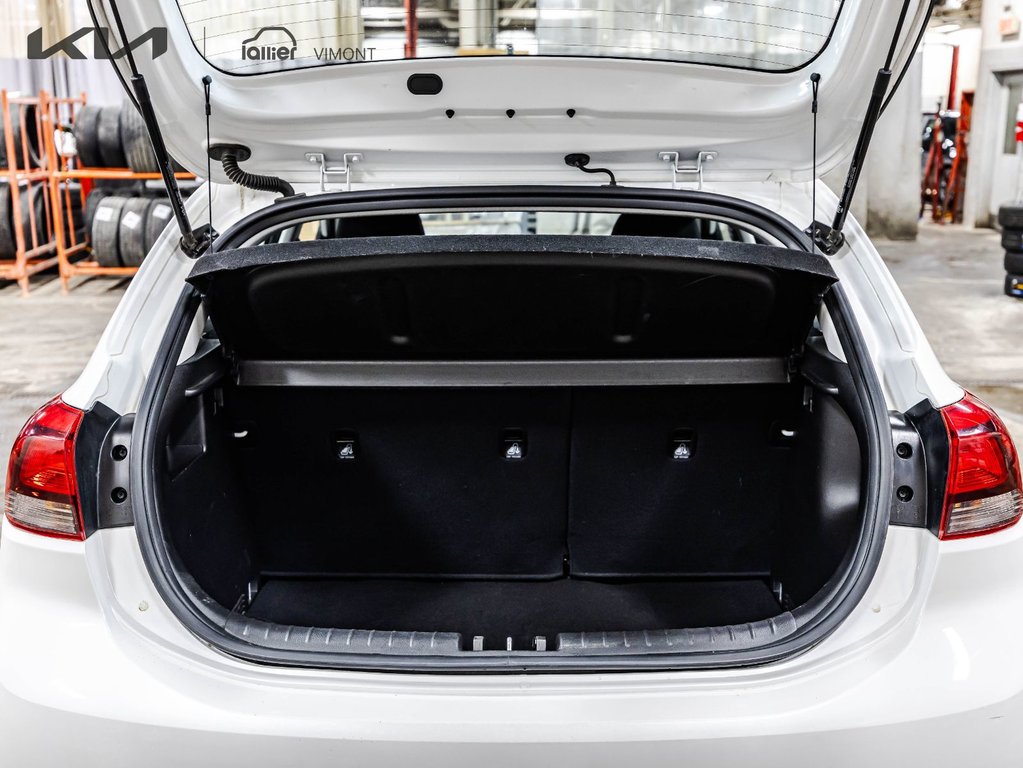 2022 Kia Rio 5-door LX PREMIUM in Montréal, Quebec - 25 - w1024h768px