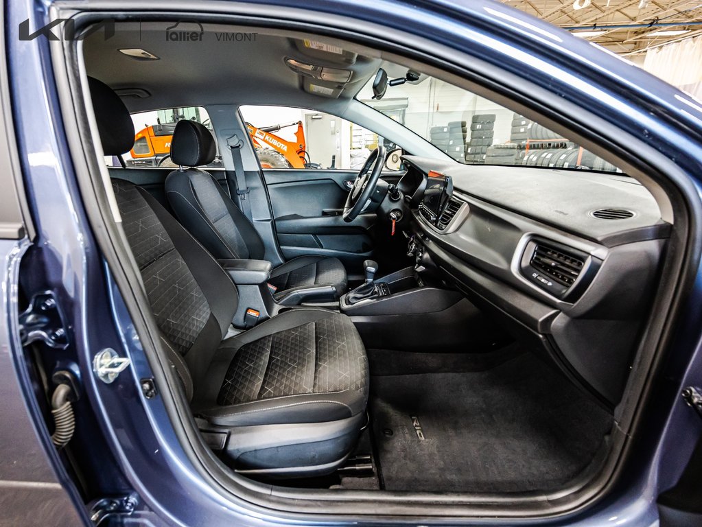 Kia Rio 5-door LX+ 2023 à , Québec - 9 - w1024h768px