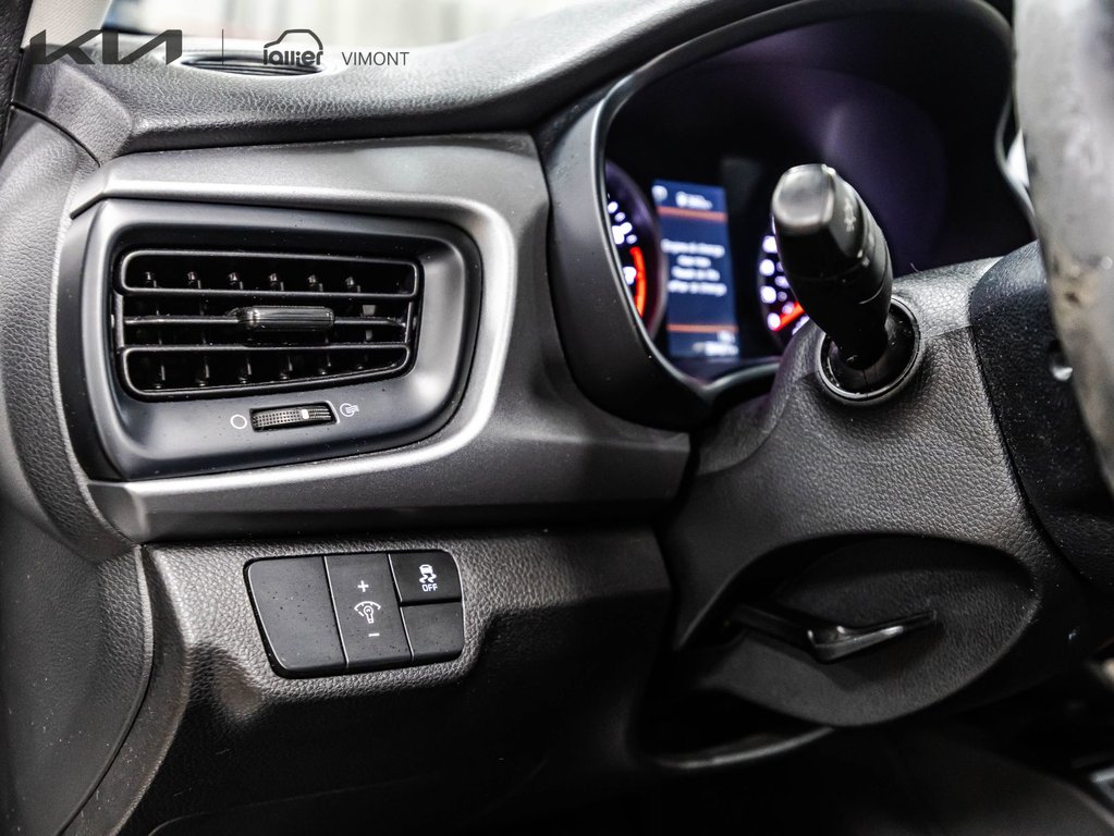 Kia Rio 5-door LX PREMIUM 2023 à , Québec - 24 - w1024h768px