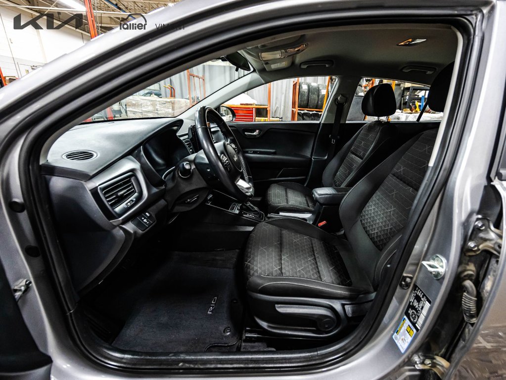 2023 Kia Rio 5-door LX+ in Montréal, Quebec - 9 - w1024h768px