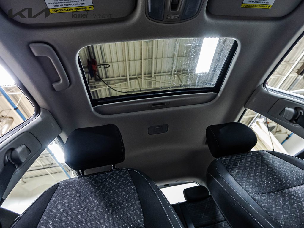 Kia Rio 5-door LX PREMIUM 2023 à Montréal, Québec - 13 - w1024h768px