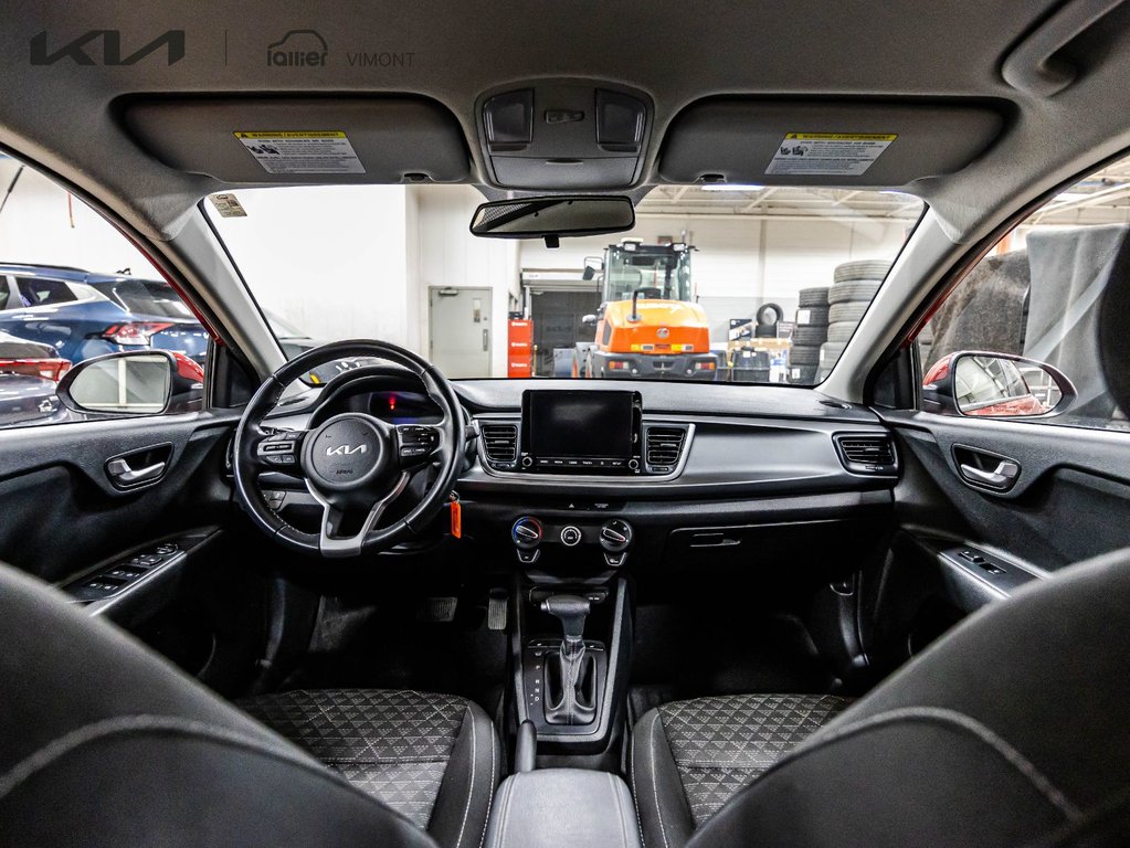 Kia Rio 5-door LX+ 2023 à Montréal, Québec - 11 - w1024h768px