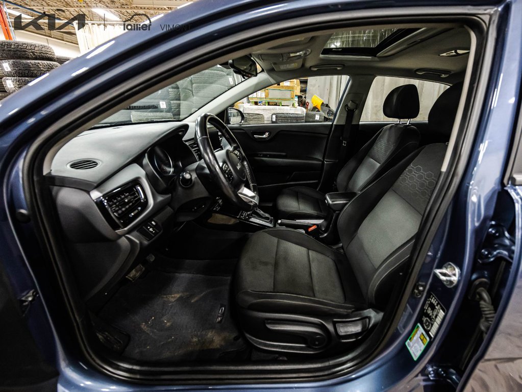 Kia Rio 5-door EX Premium 2023 à Montréal, Québec - 9 - w1024h768px