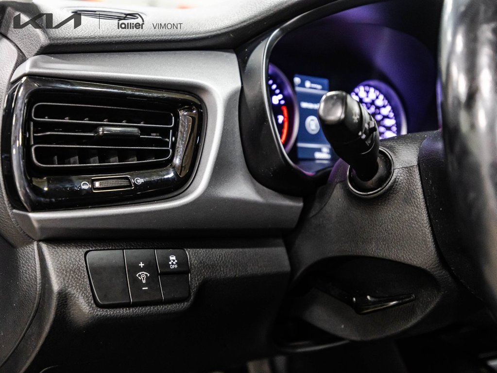 Kia Rio 5-door EX Premium 2023 à Montréal, Québec - 24 - w1024h768px
