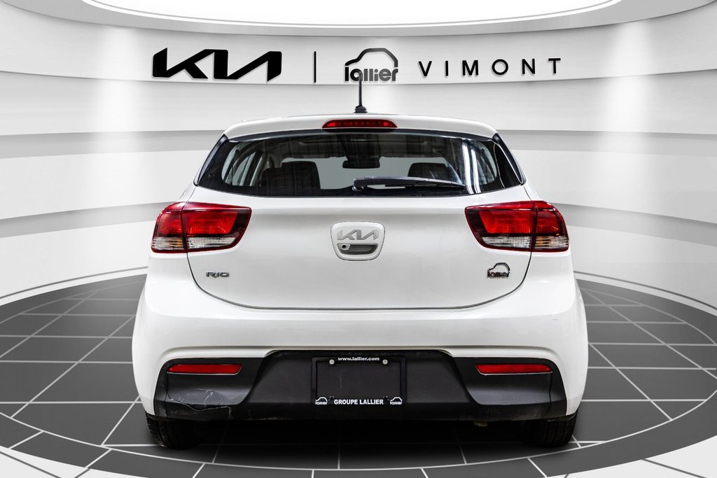 2022 Kia Rio5 LX PREMIUM in Montréal, Quebec - 16 - w1024h768px