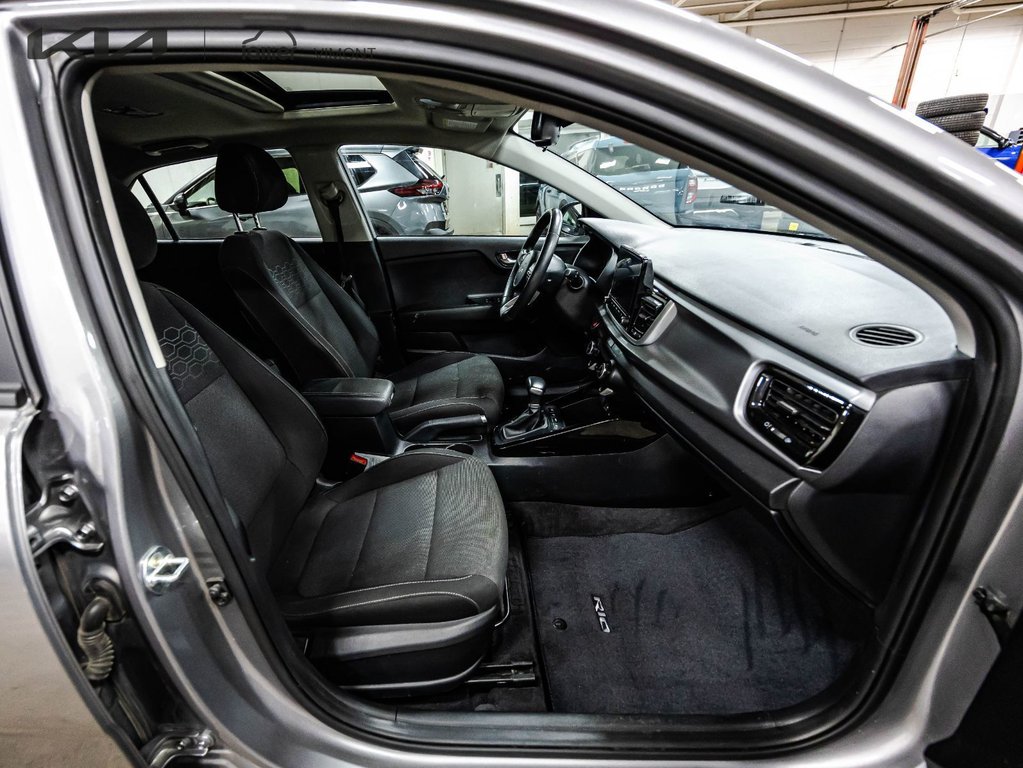Kia Rio5 EX Premium 2023 à , Québec - 8 - w1024h768px