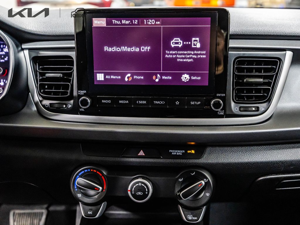 2023 Kia Rio5 LX+ in Montréal, Quebec - 13 - w1024h768px