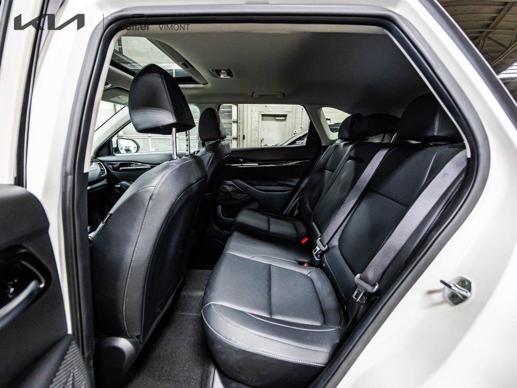 Kia Seltos SX Turbo 2023 à , Québec - 8 - w1024h768px