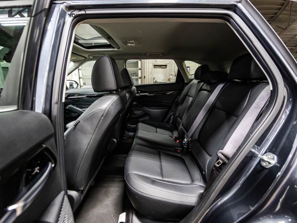 Kia Seltos SX Turbo 2023 à , Québec - 8 - w1024h768px