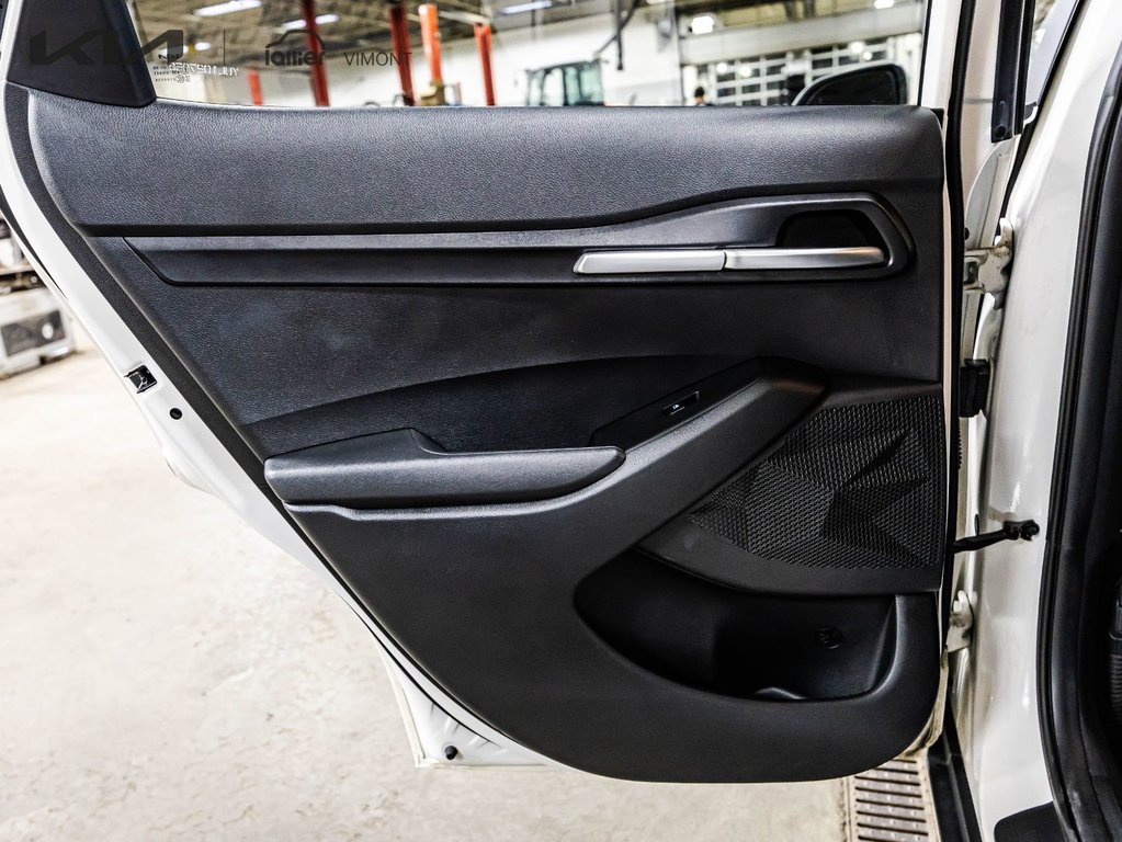 Kia Seltos LX 2023 à , Québec - 12 - w1024h768px