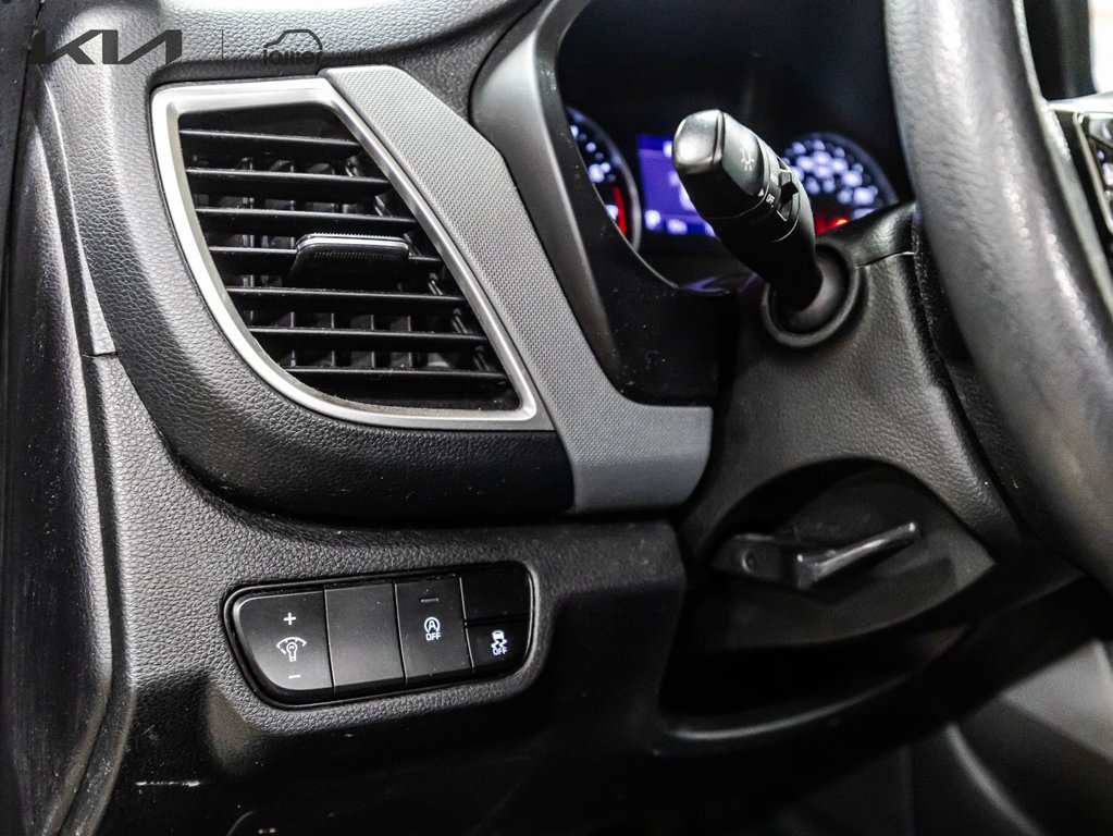 Kia Seltos LX 2023 à , Québec - 22 - w1024h768px