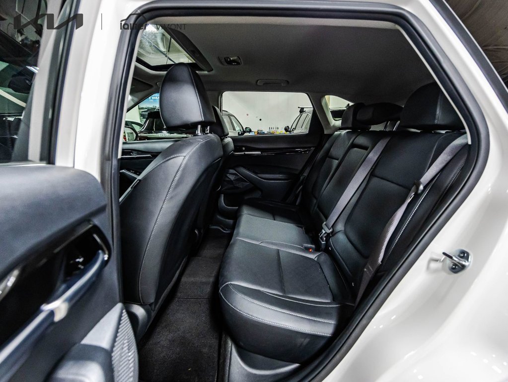 2023 Kia Seltos SX Turbo in Montréal, Quebec - 10 - w1024h768px
