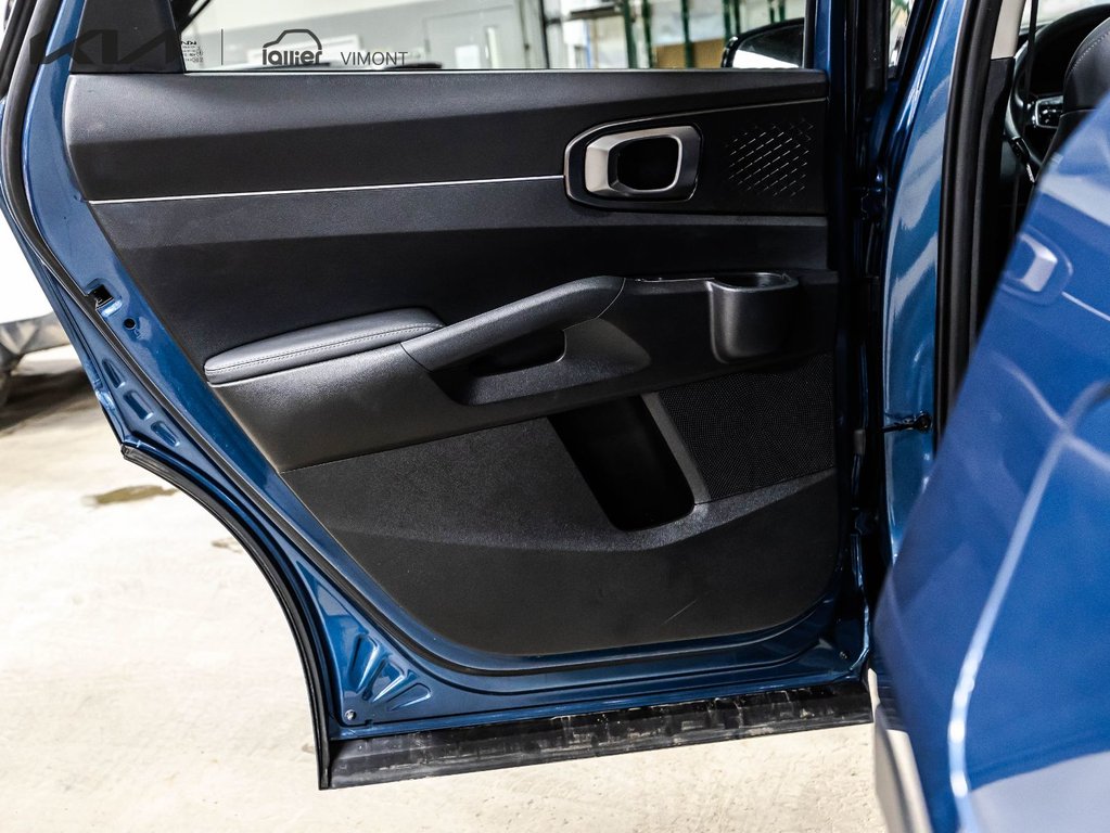 Kia Sorento Hybrid EX 2023 à Montréal, Québec - 13 - w1024h768px