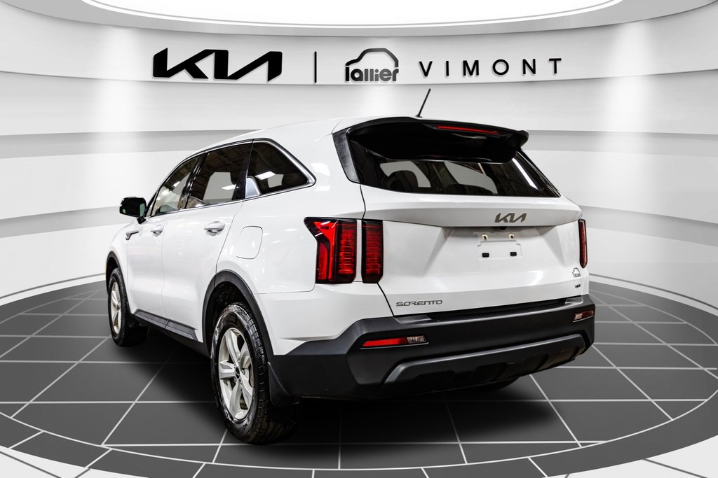 Kia Sorento LX+ 2023 à , Québec - 13 - w1024h768px