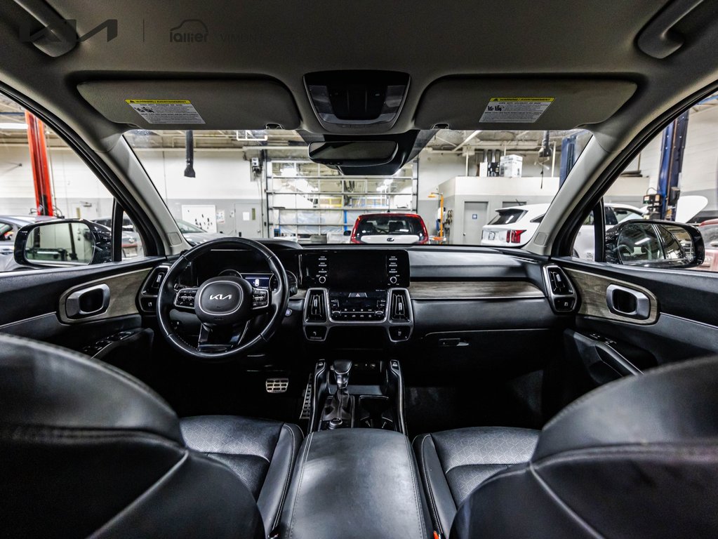 Kia Sorento EX 2023 à , Québec - 12 - w1024h768px