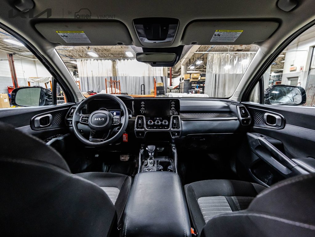 Kia Sorento LX+ 2023 à , Québec - 12 - w1024h768px