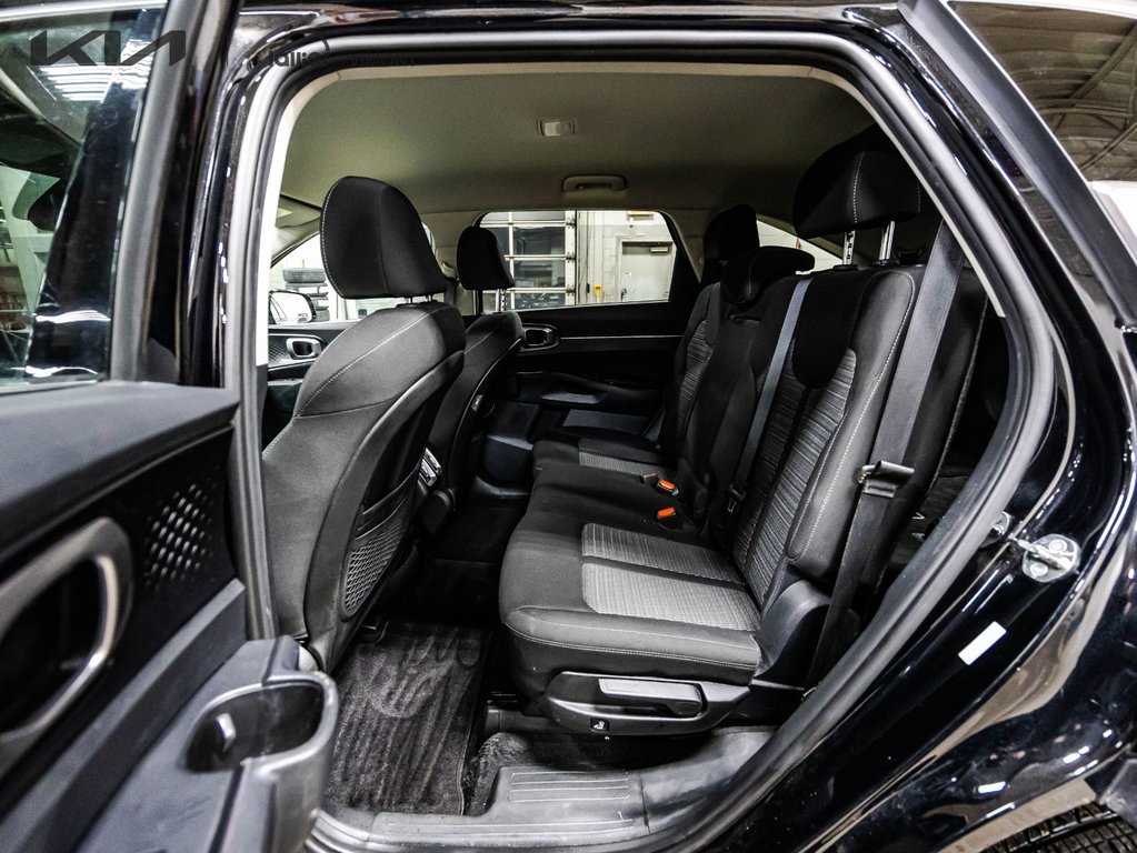 Kia Sorento LX+ 2023 à , Québec - 10 - w1024h768px