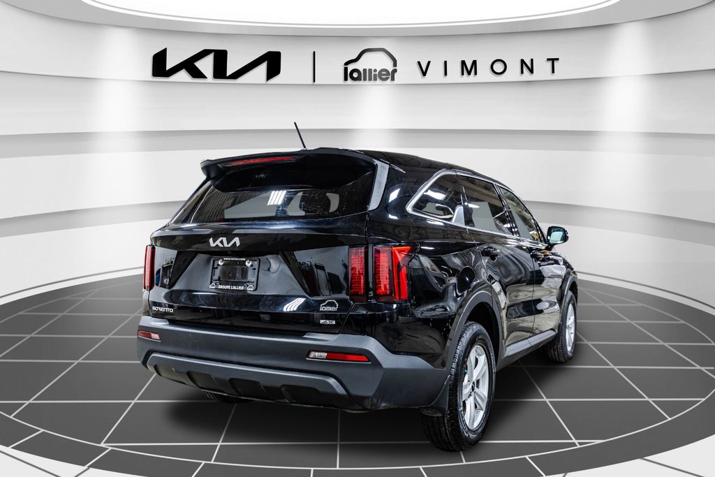 Kia Sorento LX+ 2023 à , Québec - 16 - w1024h768px