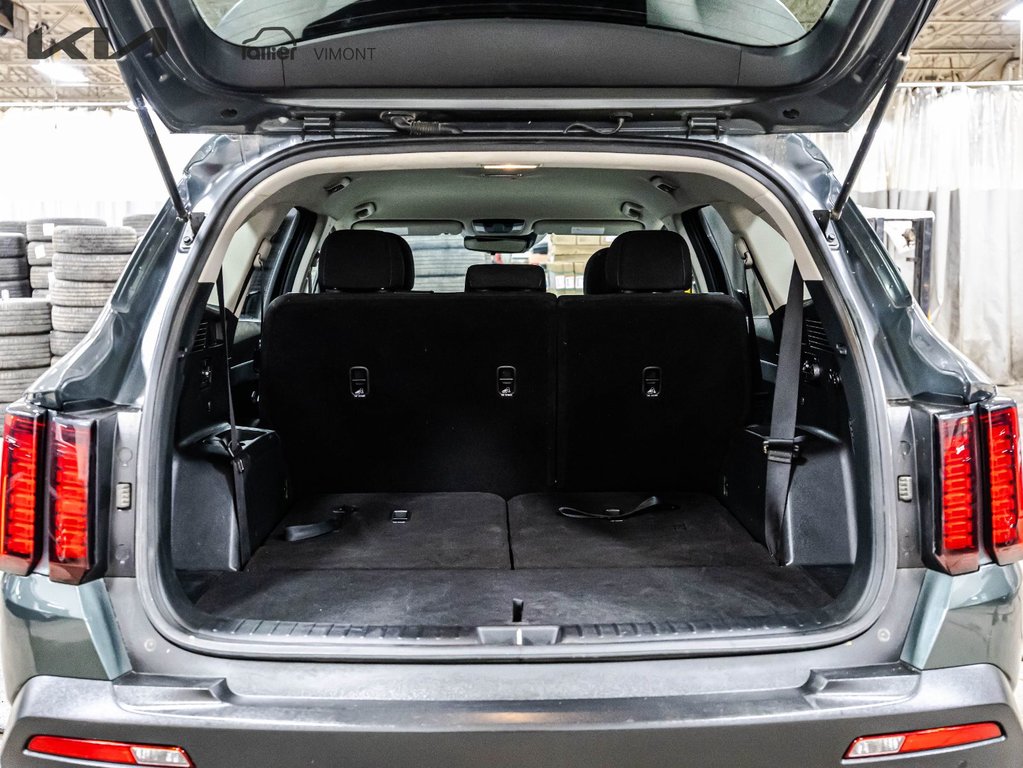 Kia Sorento LX PREMIUM 2023 à Montréal, Québec - 24 - w1024h768px