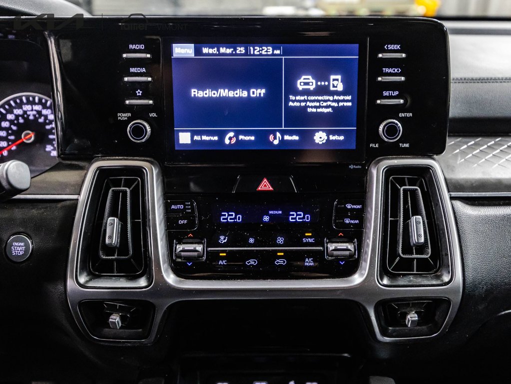 Kia Sorento LX PREMIUM 2023 à Montréal, Québec - 13 - w1024h768px