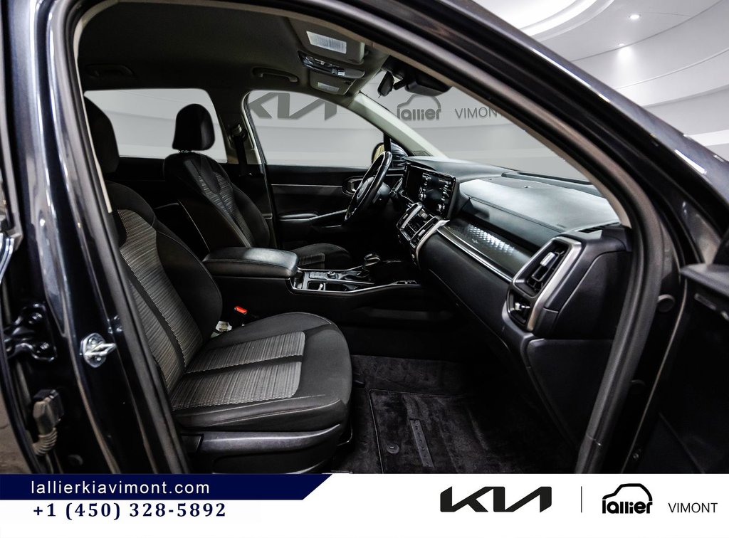 Kia Sorento LX PREMIUM 2023 à Montréal, Québec - 11 - w1024h768px
