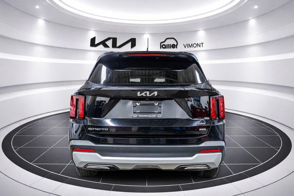 Kia Sorento LX 2024 à Montréal, Québec - 14 - w1024h768px