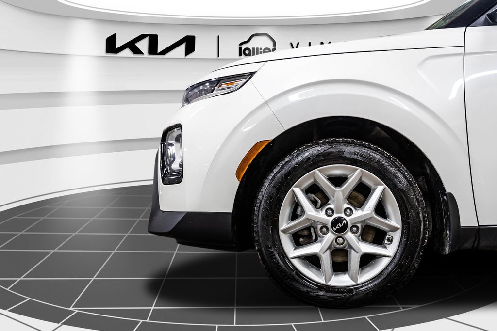 2022 Kia Soul EX in Montréal, Quebec - 19 - w1024h768px