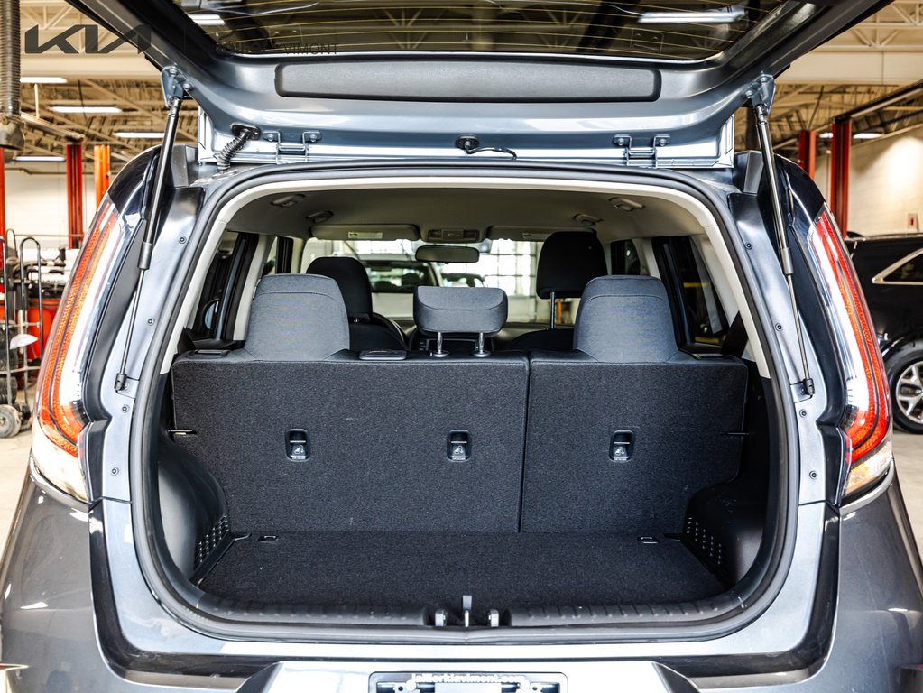 Kia Soul LX 2023 à , Québec - 15 - w1024h768px