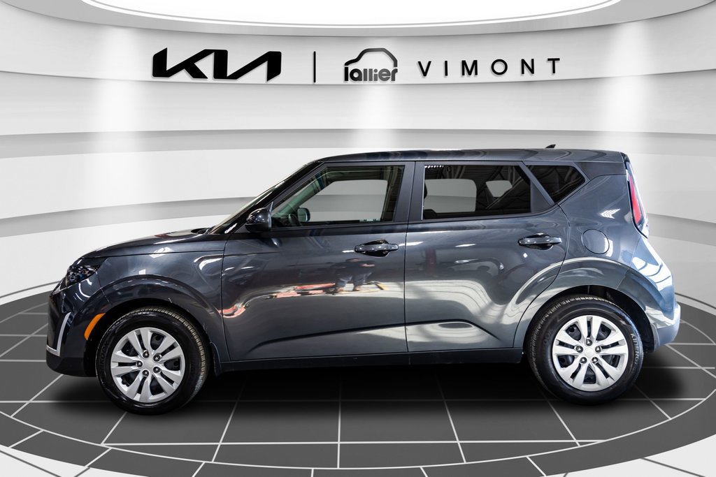 Kia Soul LX 2023 à , Québec - 4 - w1024h768px