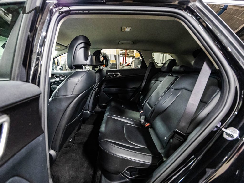 Kia Sportage Hybrid EX 2023 à Montréal, Québec - 10 - w1024h768px