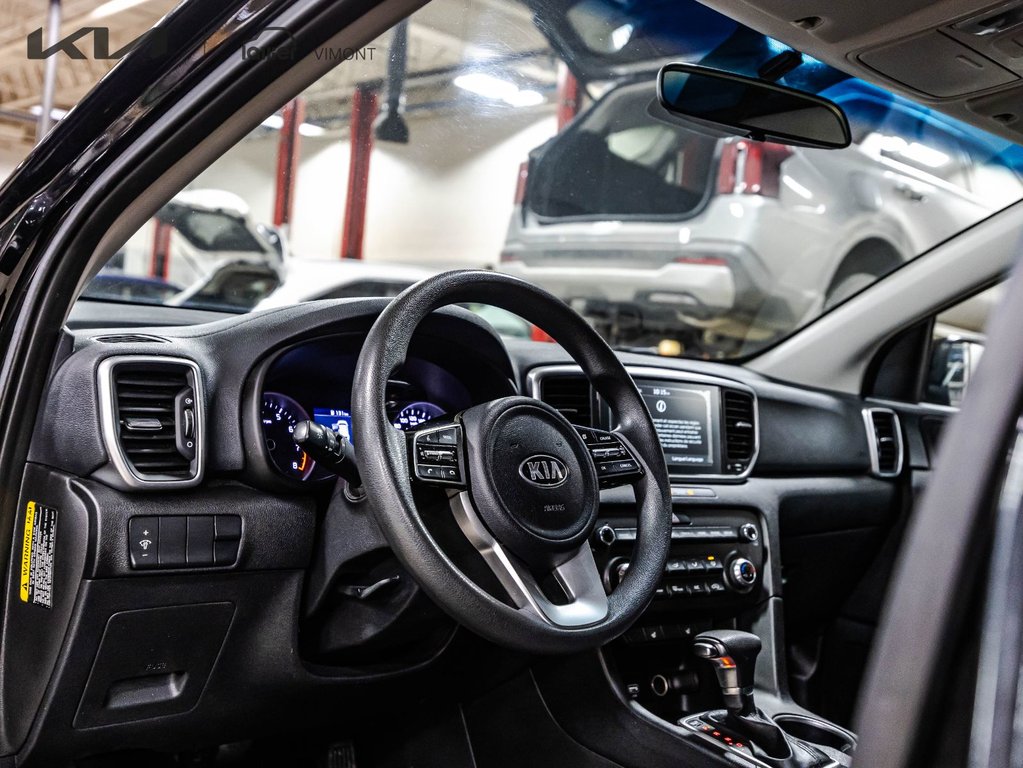 2020 Kia Sportage LX in Montréal, Quebec - 20 - w1024h768px